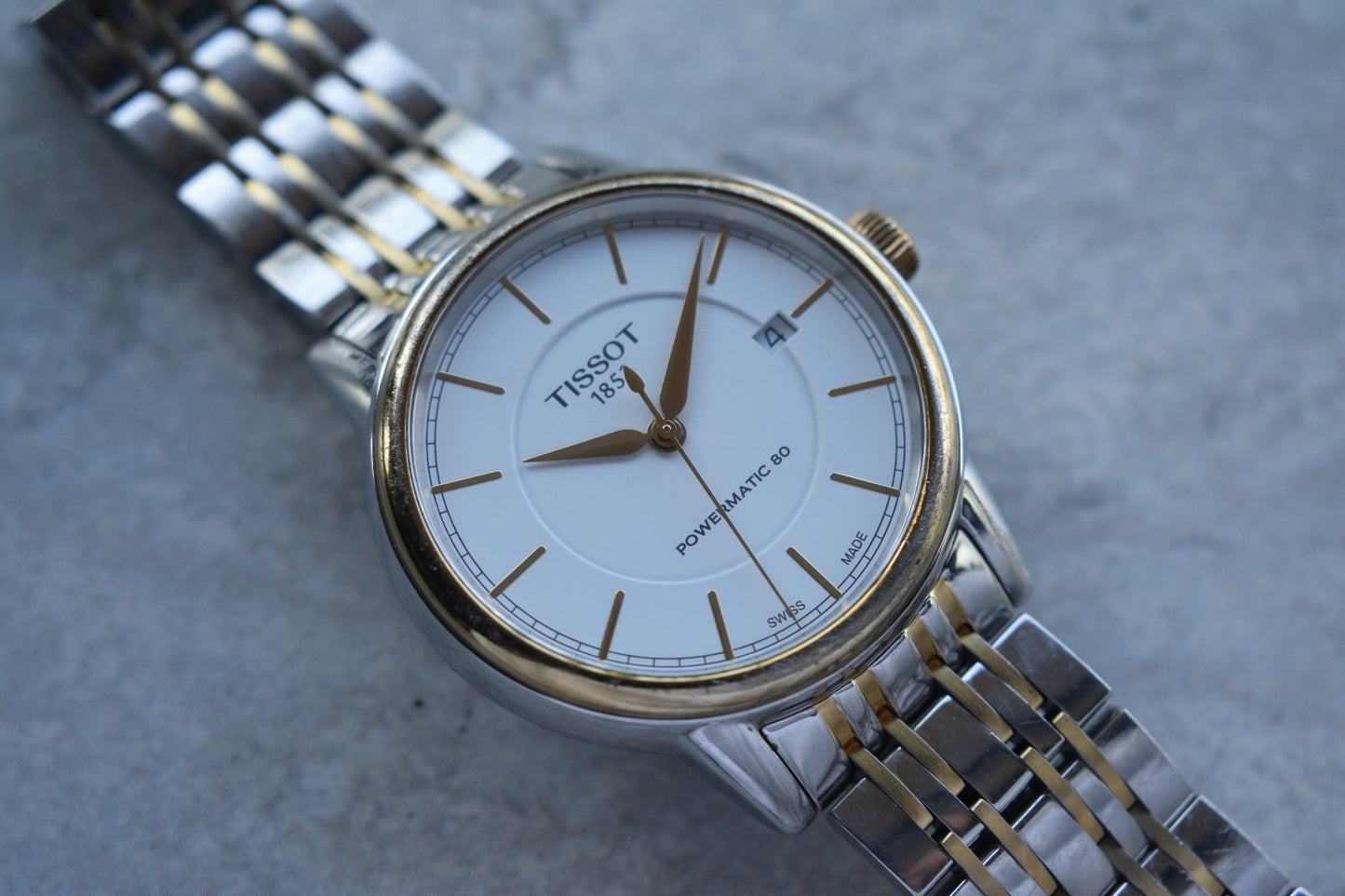 04d0fc93-3774-4f30-b1c4-885f07ae702b