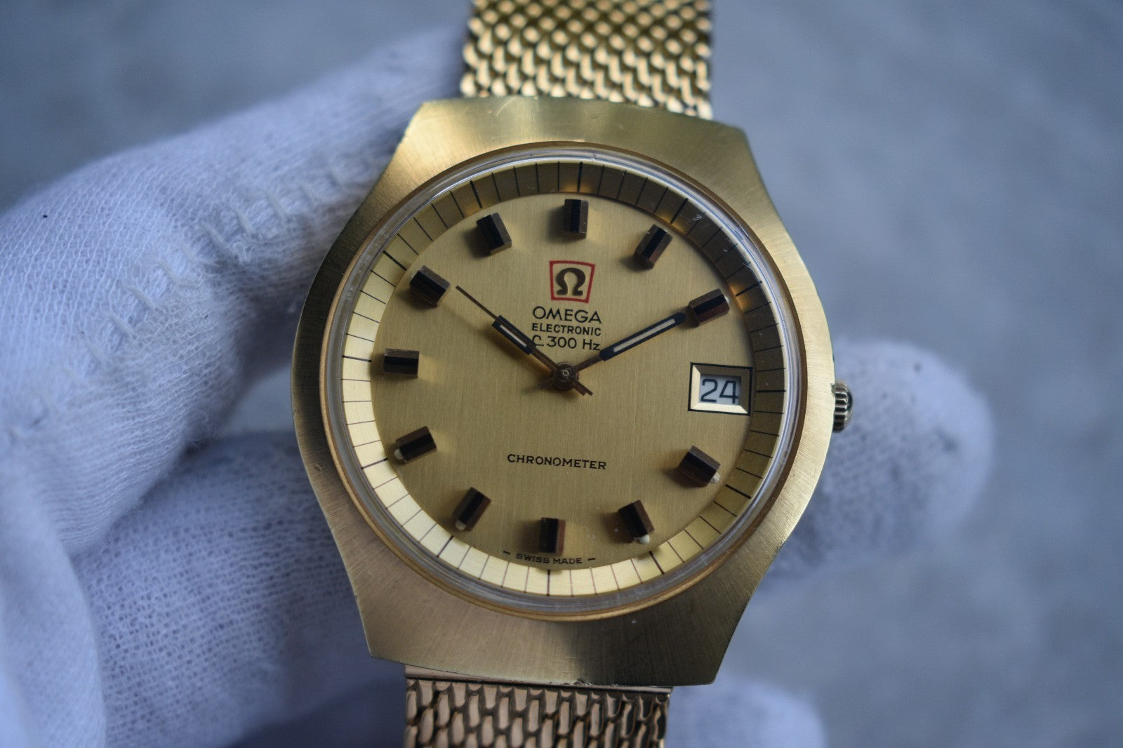 9fdc8a6d-637c-4229-b059-13d8e9fa005f