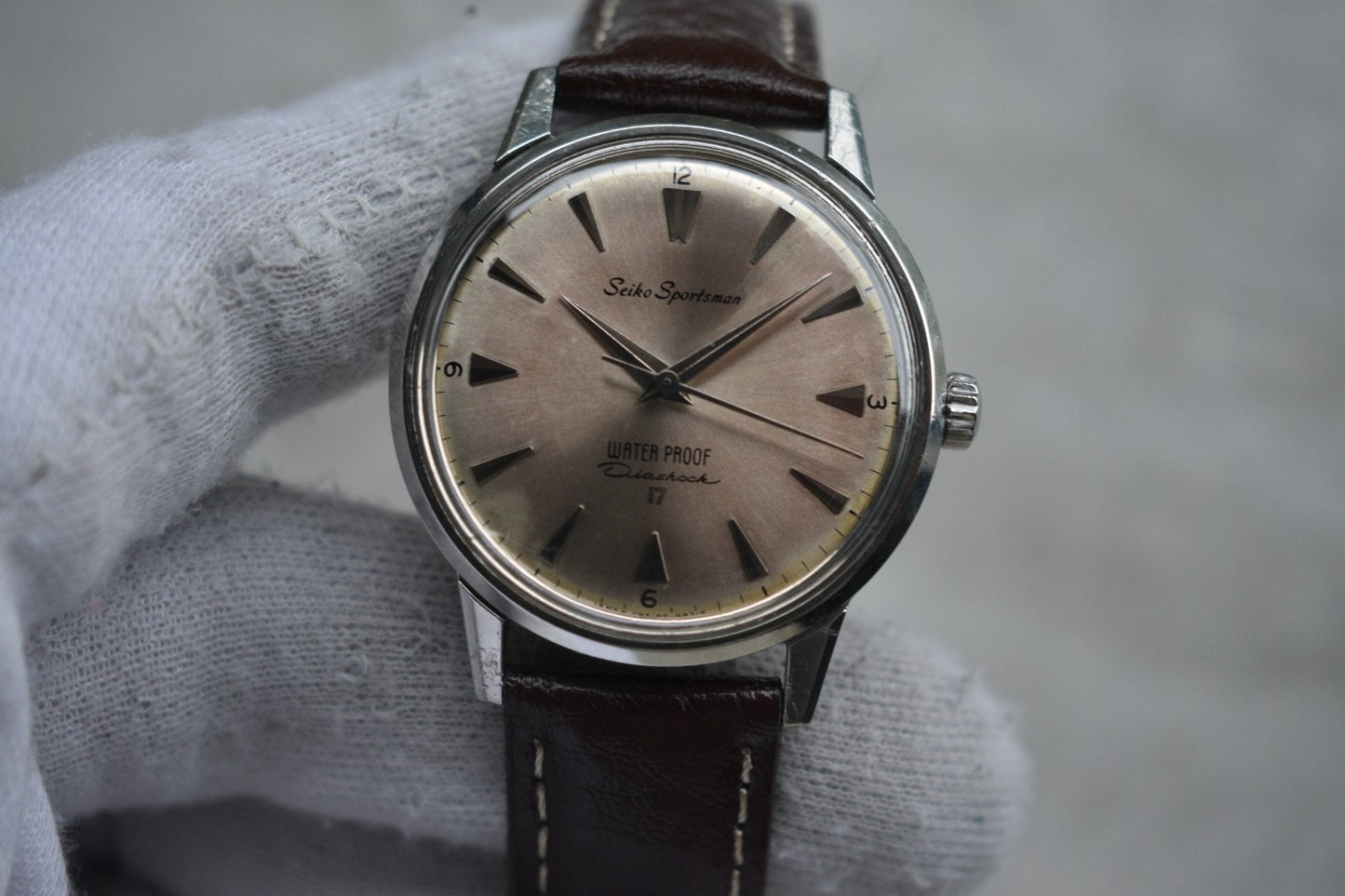 b73529af-9b74-4795-b724-b99ee2917419