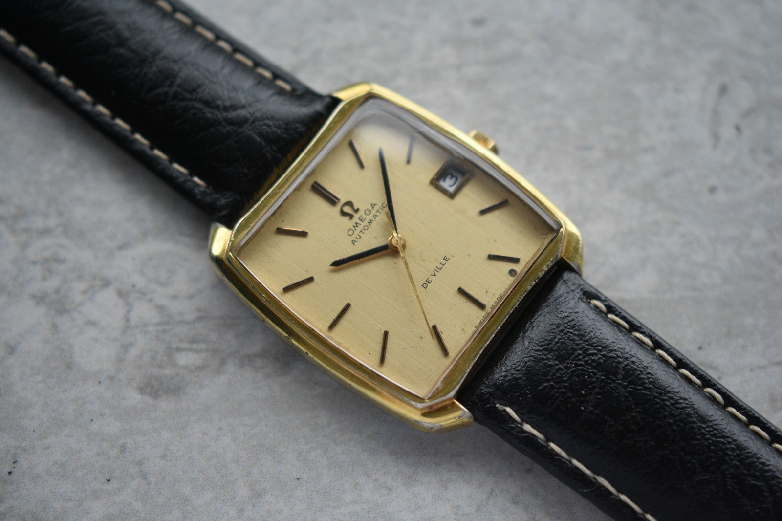 deac0a0f-abb7-4893-b9ac-7cbdf0660329