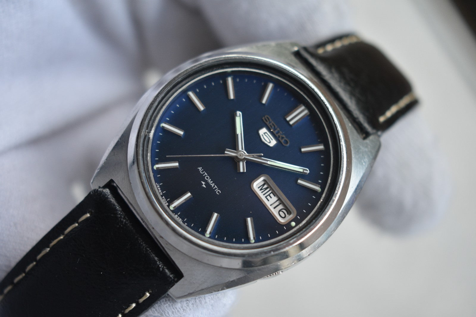 5a34c473-dd11-4f50-afe6-f47b6a621059