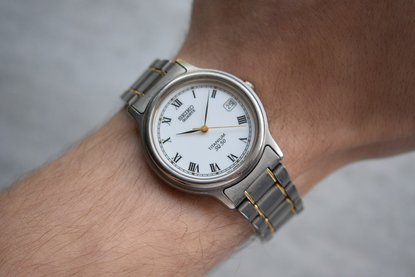 October 1990 Seiko Titanium Two Tone Day Date Men's Bracelet Rare Watch