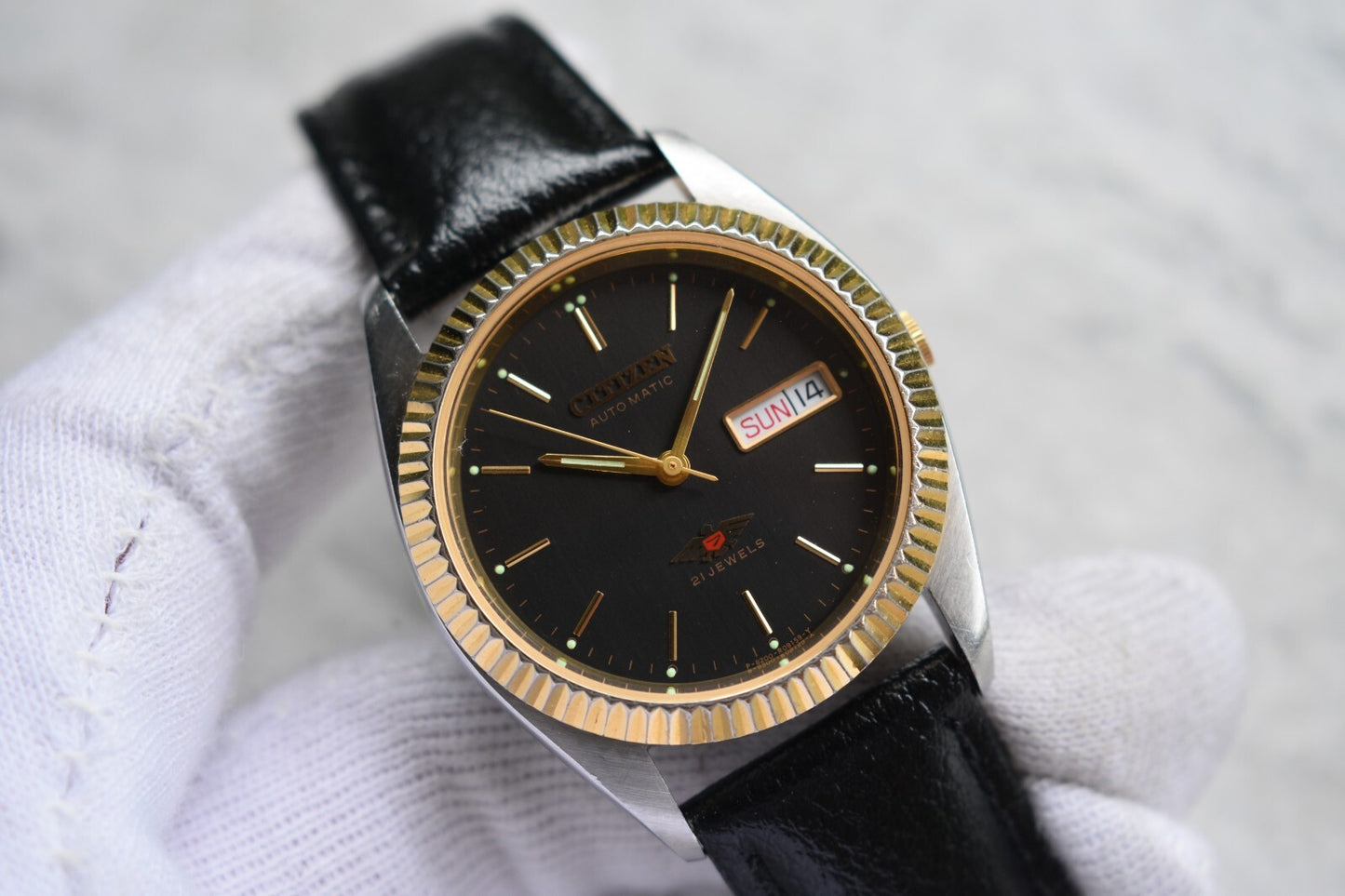 May 1997 Vintage Citizen Eagle 7 Automatic Men's Fluted Black Dial Leather Watch