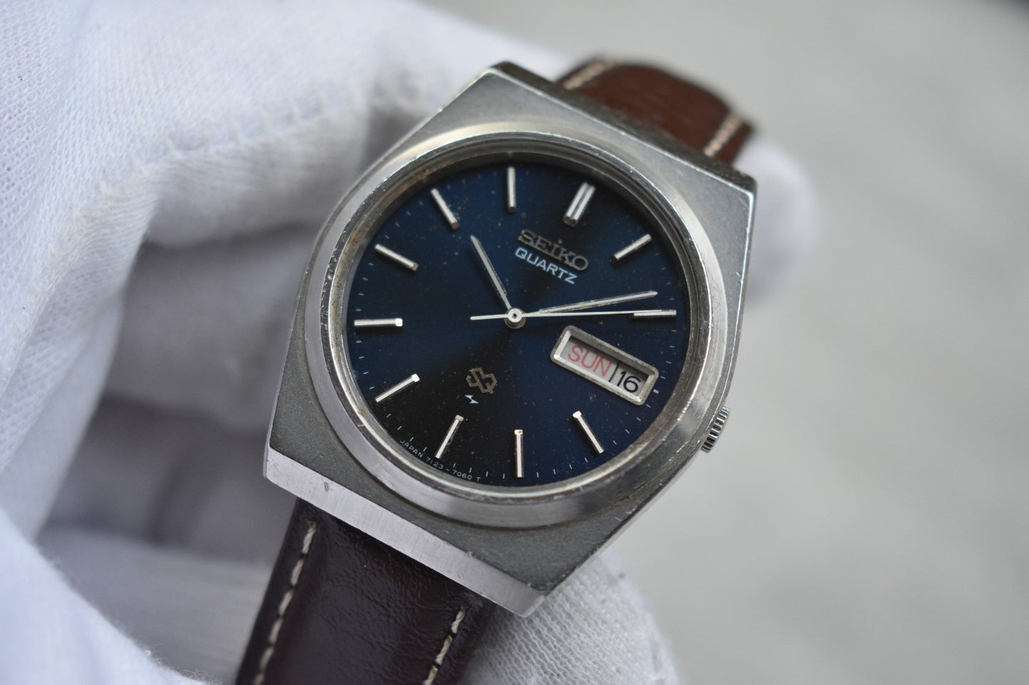 24005994-0d4b-4d58-8e84-63614e403141