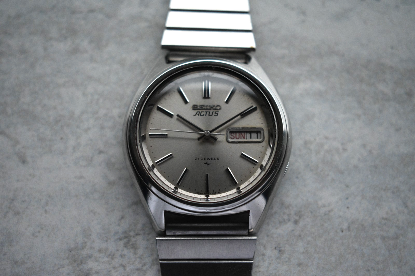 0d3cf818-b9a3-4c52-868c-ea6c401fb6a1