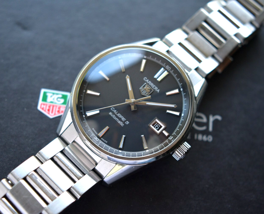 Tag Heuer Carrera Calibre 5 Men's Black Dial Automatic Bracelet Watch WAR211A
