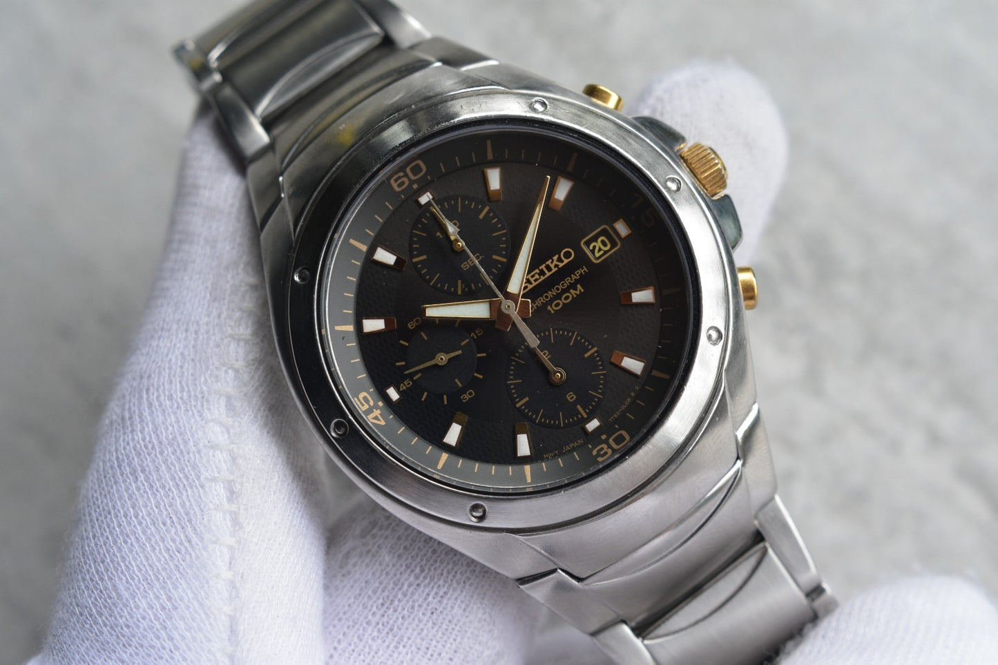 4d7505cb-e432-4439-8680-7607bd0828d6