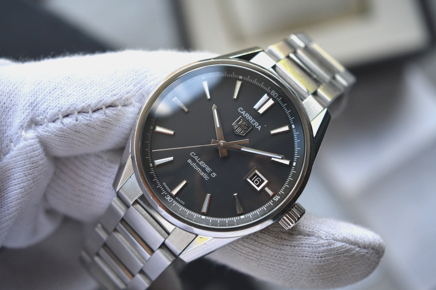 Tag Heuer Carrera Calibre 5 Men's Black Dial Automatic Bracelet Watch WAR211A