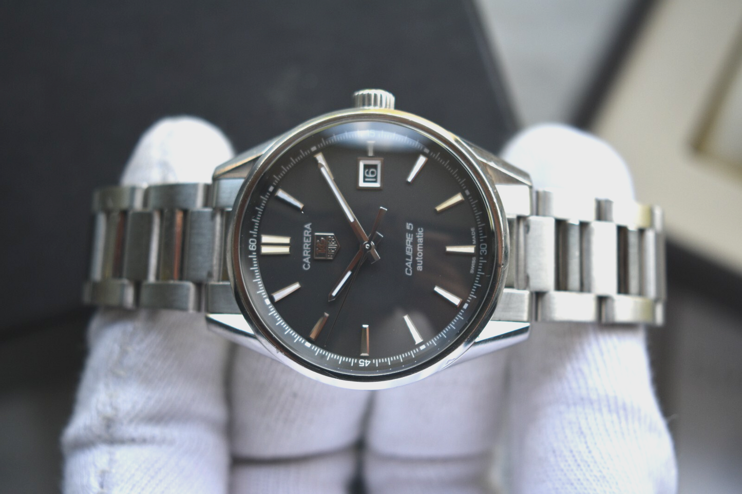 Tag Heuer Carrera Calibre 5 Men's Black Dial Automatic Bracelet Watch WAR211A