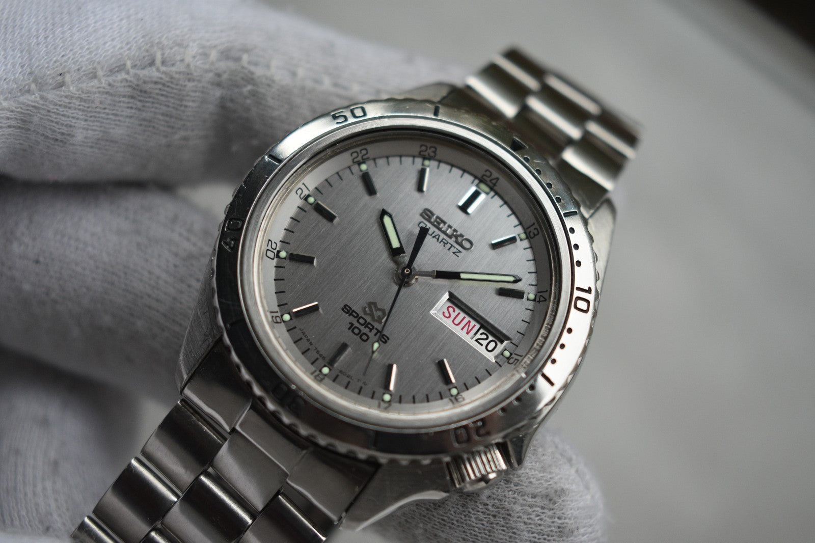 b0c6ead2-f9af-4af8-bcf8-4469ce1af975