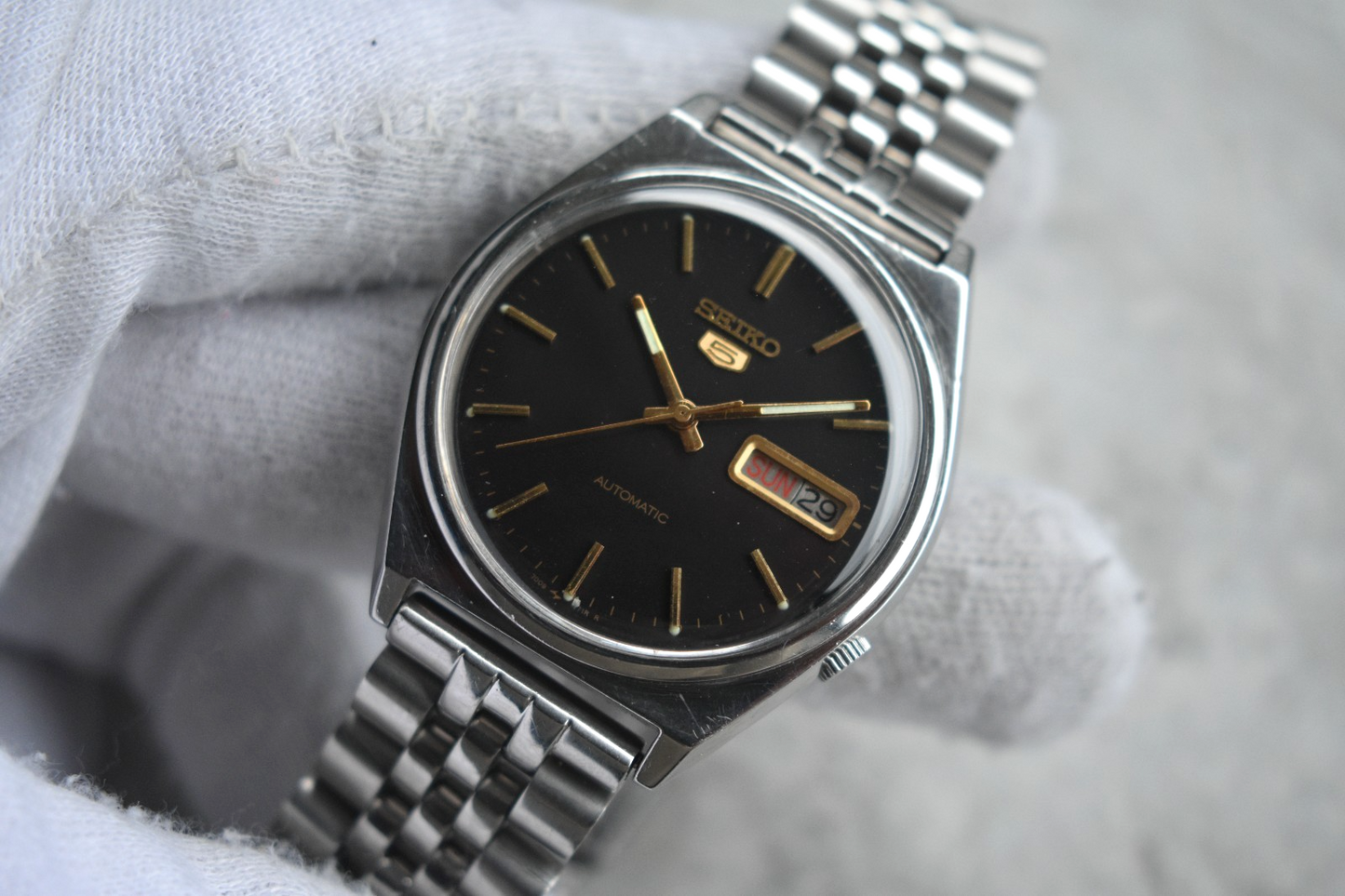 2552ff5b-c1a2-4496-9555-b12ce37938fd