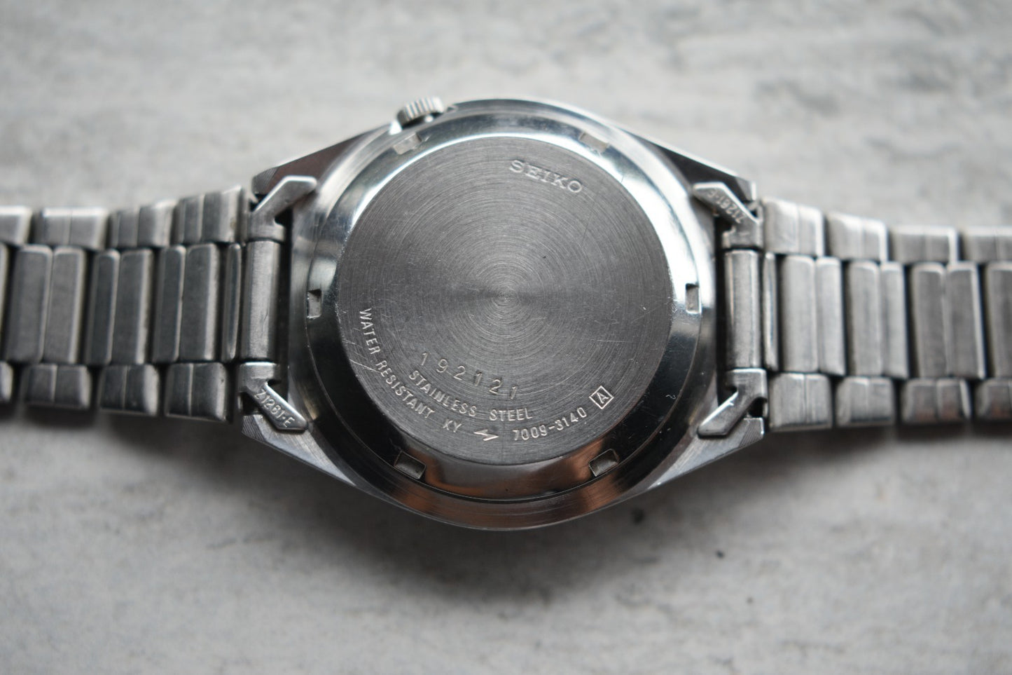 dd6186db-0fa4-45d6-897a-fd40771b558d