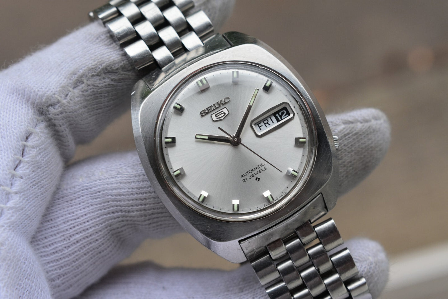 December 1968 Rare Vintage Seiko 6119 Automatic Bracelet Silver Sunburst Watch