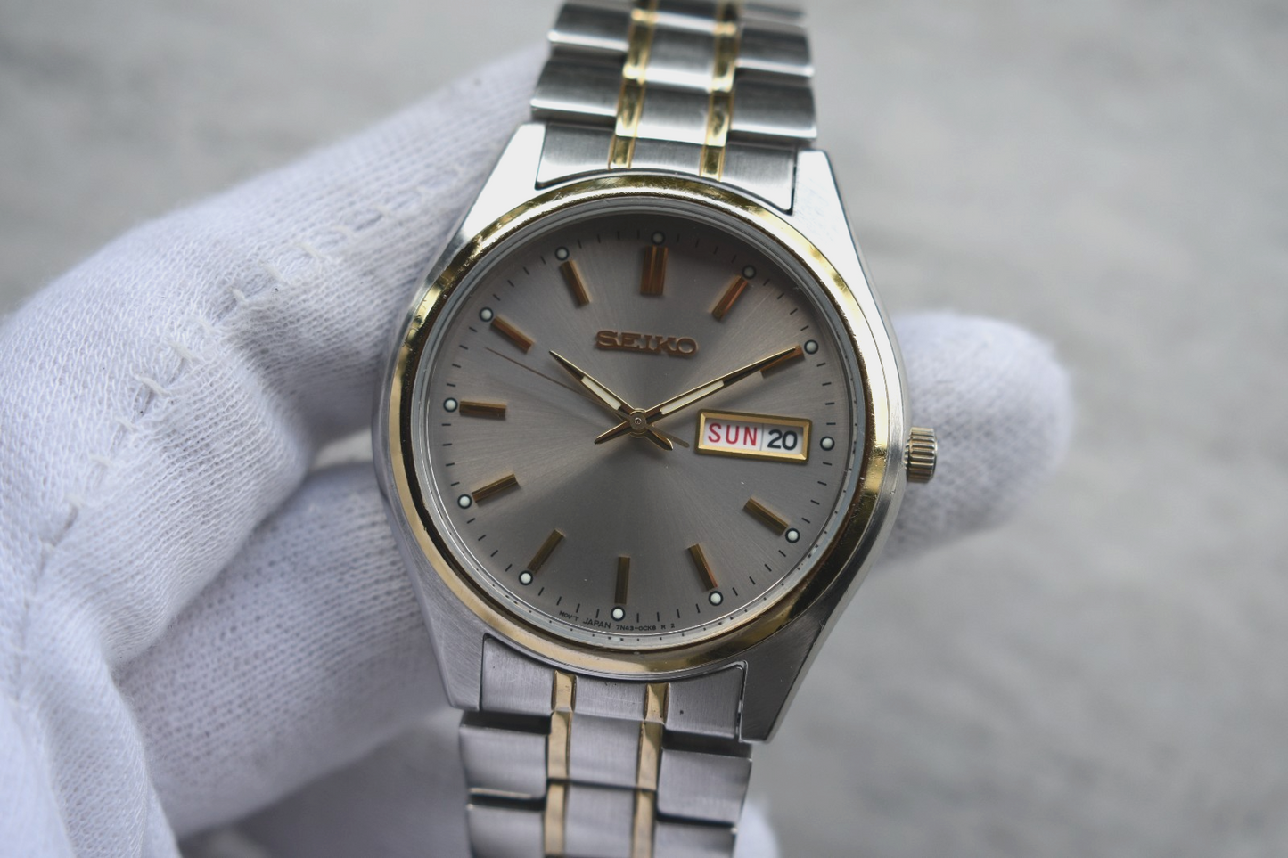 9d86ab8f-c4b6-4909-85fc-61978e282527