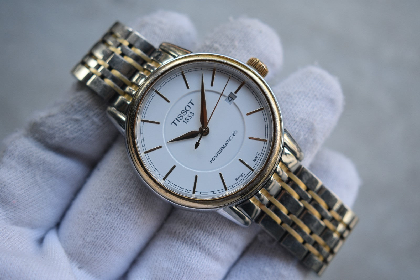 d605036f-33b5-43fb-bef1-4063c7935d3f