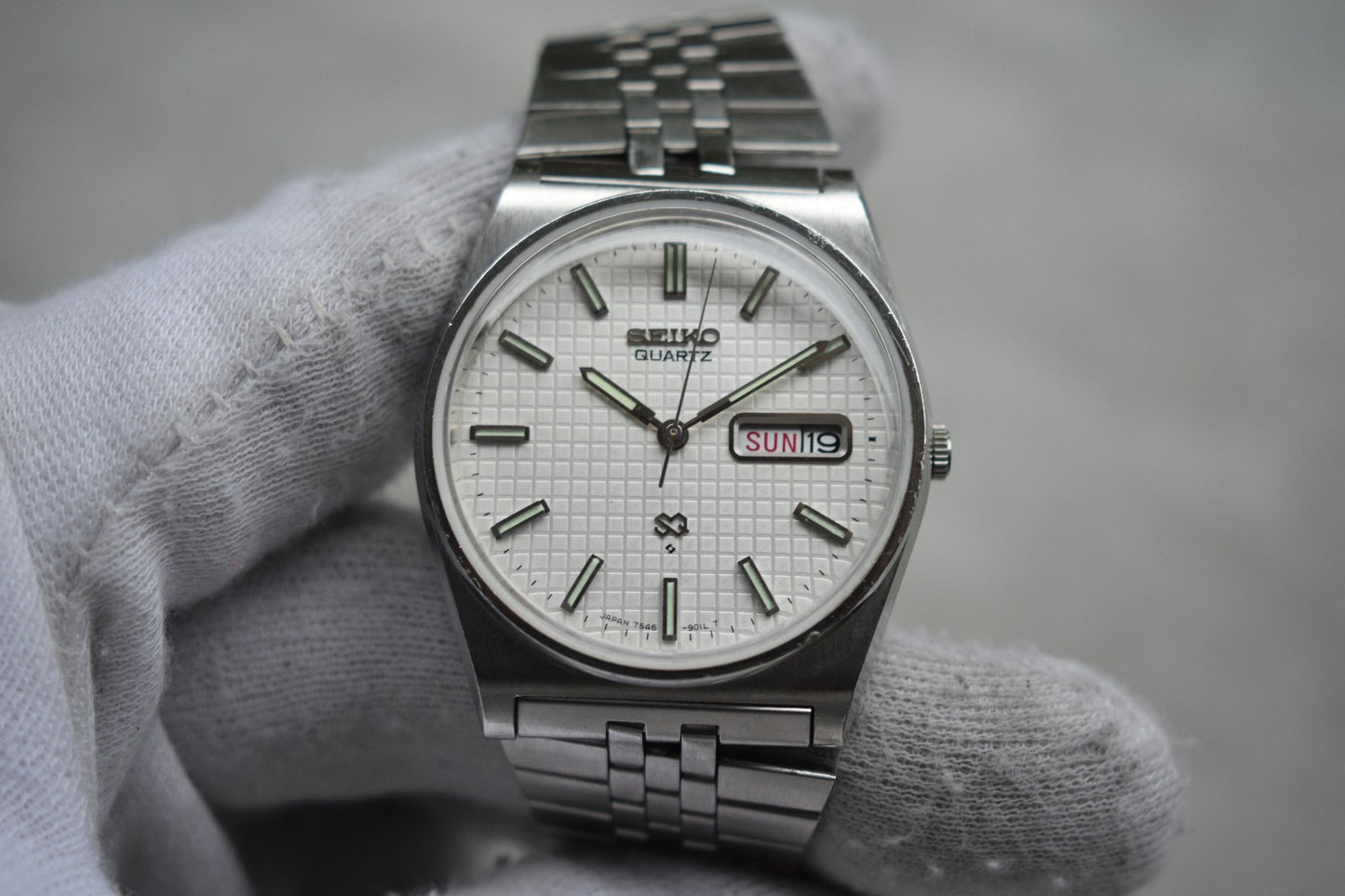 f8224174-0f85-4dde-8099-6f7b91c45035