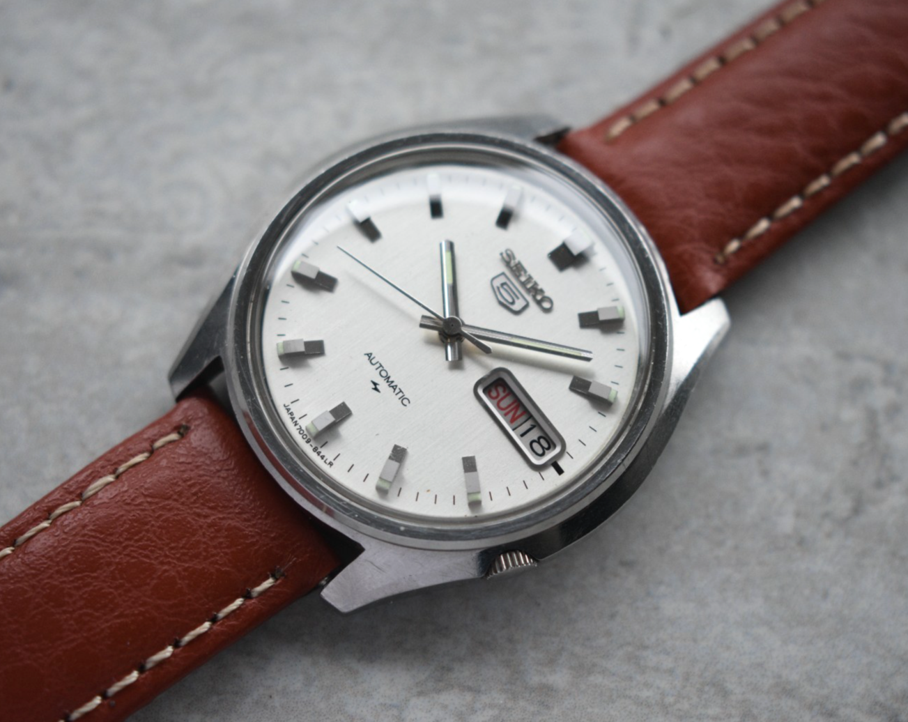 42eb8185-60e1-4e7d-8b90-8210a8e14ceb