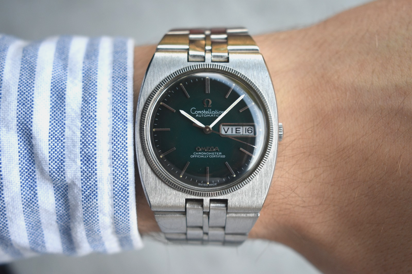 9a16e285-c96a-43fb-97d8-30c7d9720919