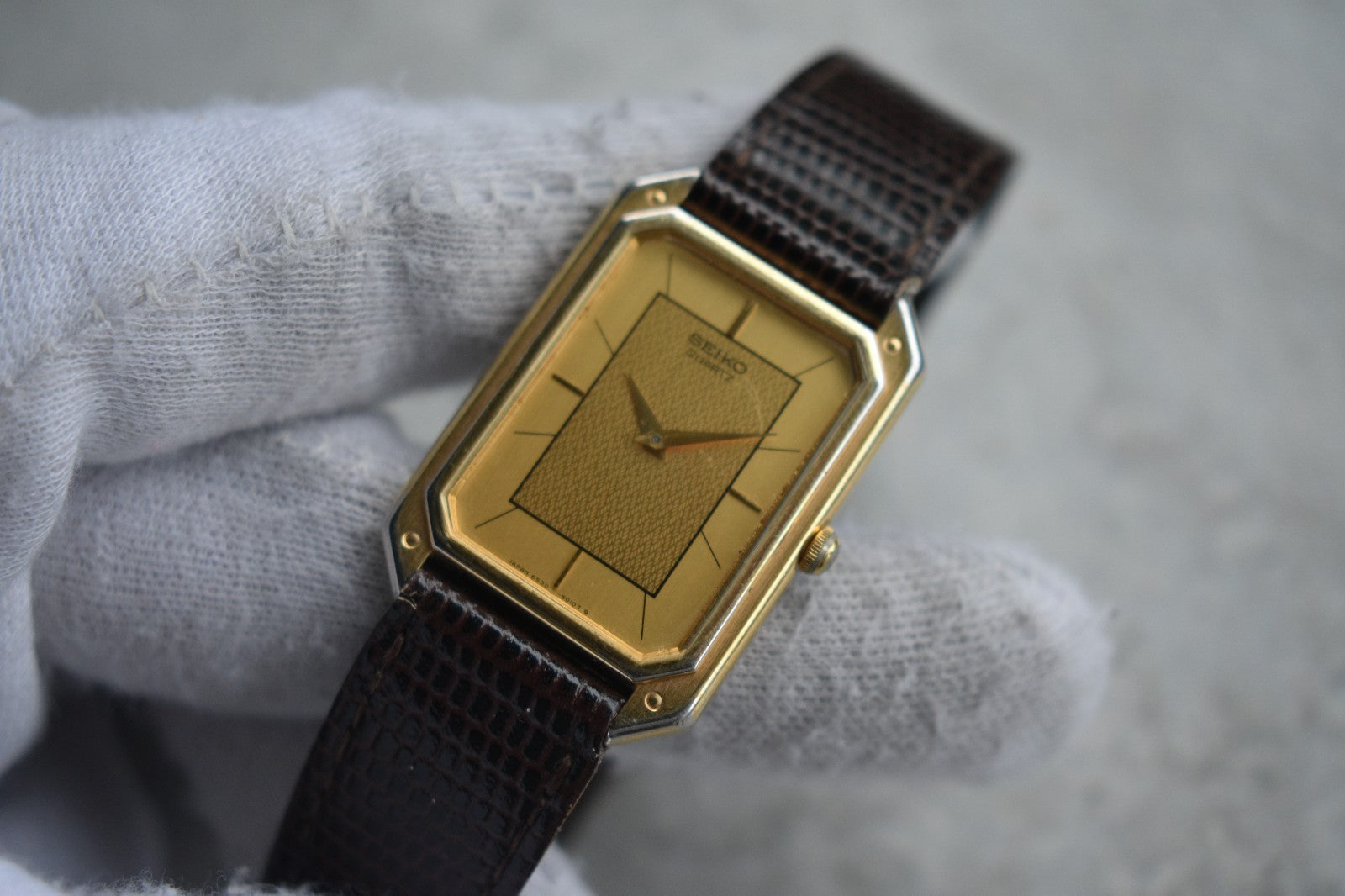 b9614347-abd9-44c4-b3a1-1539425a3b8f