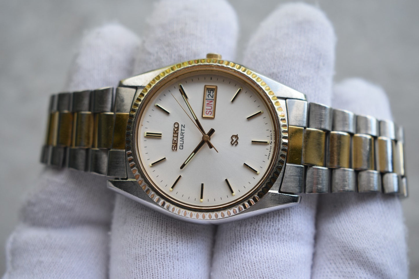 1f6306fd-afbf-4f0b-8527-6db081acec99