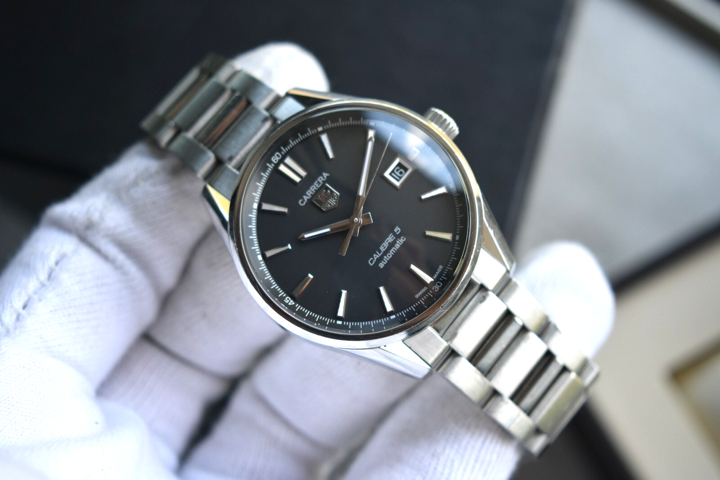Tag Heuer Carrera Calibre 5 Men's Black Dial Automatic Bracelet Watch WAR211A