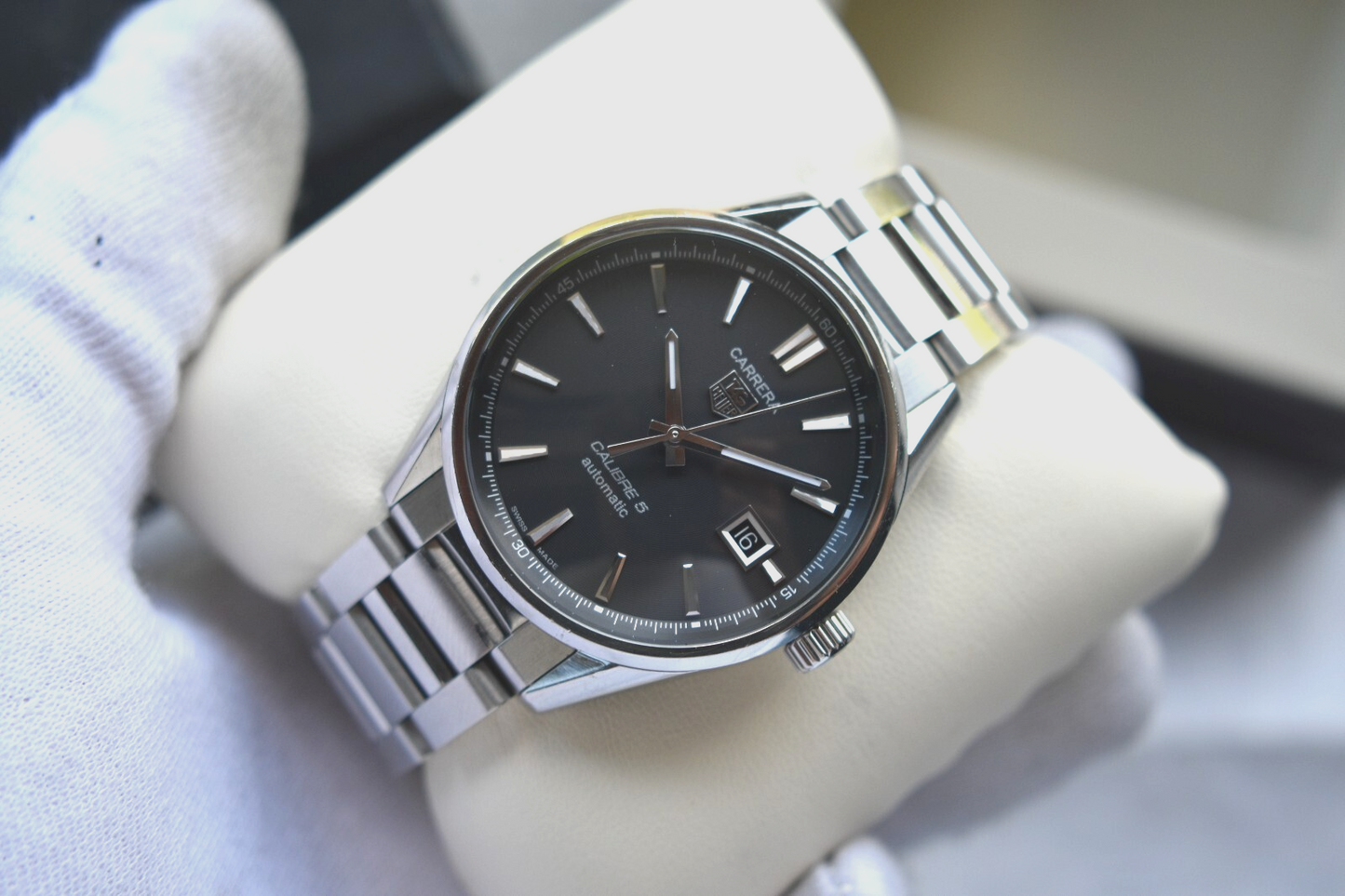Tag Heuer Carrera Calibre 5 Men's Black Dial Automatic Bracelet Watch WAR211A
