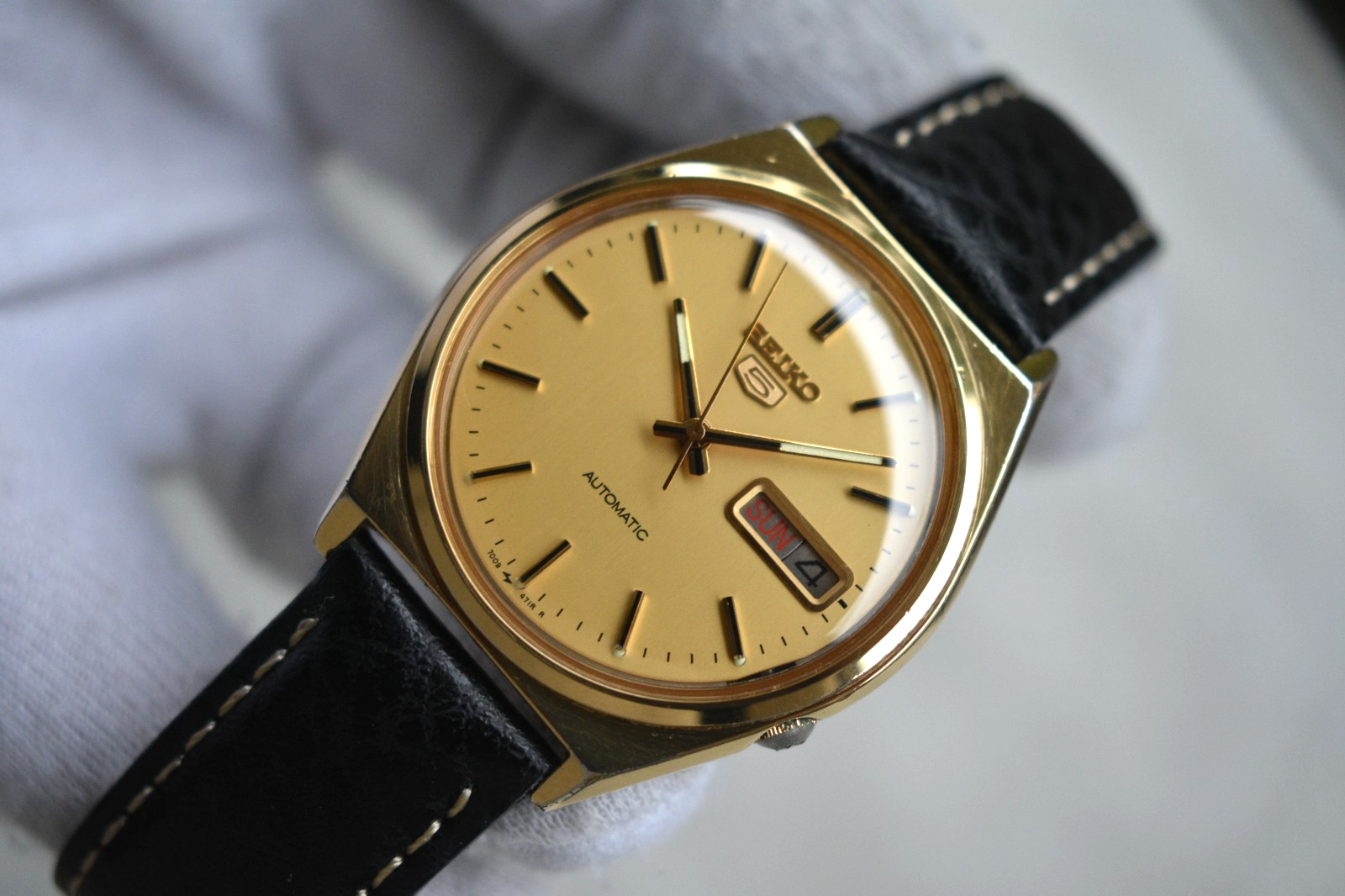 d45bd9a6-0593-4493-9575-4324d4561ddd