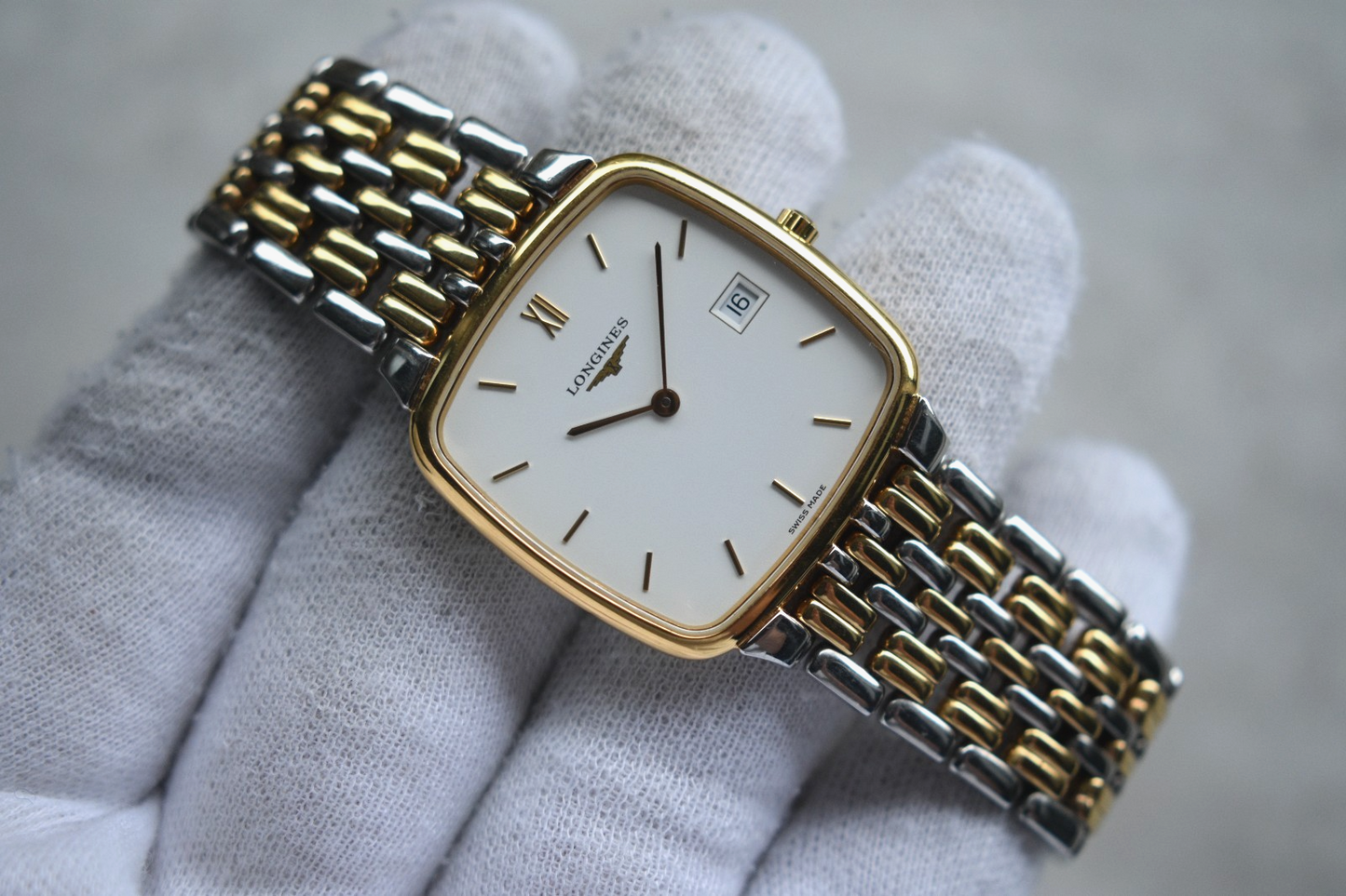 e833c163-1e8c-4e0c-81b8-a7be97bfd986