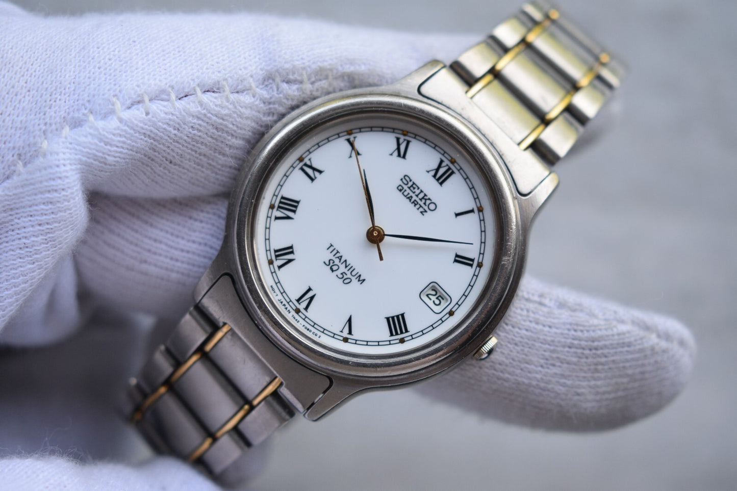 October 1990 Seiko Titanium Two Tone Day Date Men's Bracelet Rare Watch
