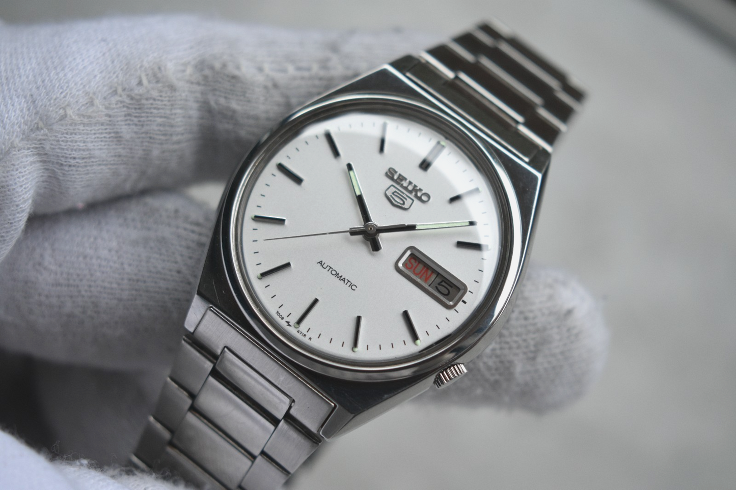 13975898-a218-4135-bd37-709e8e2eb256