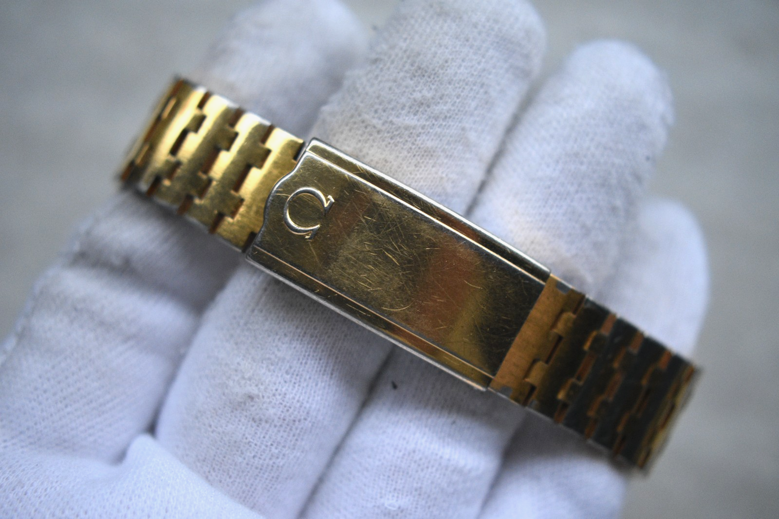 615d493a-1597-46b0-9da9-11681e0ff03a