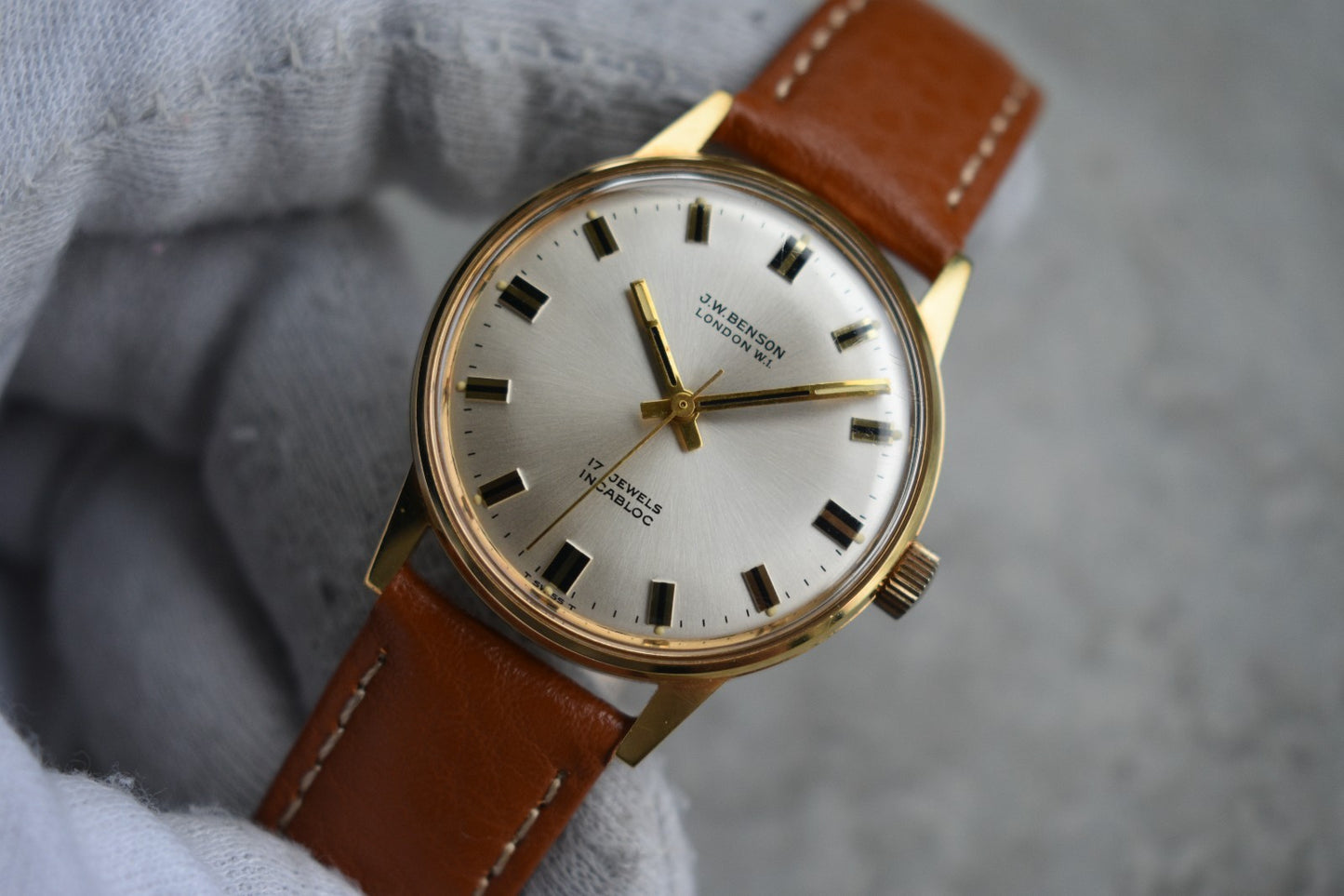 e2142f8c-97f5-41ef-88d4-1109688ceed8