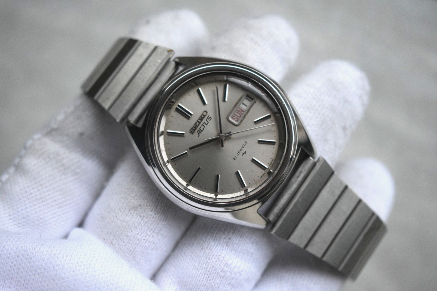 e7b51746-7cc0-4f87-a5bf-9c0fa3351404