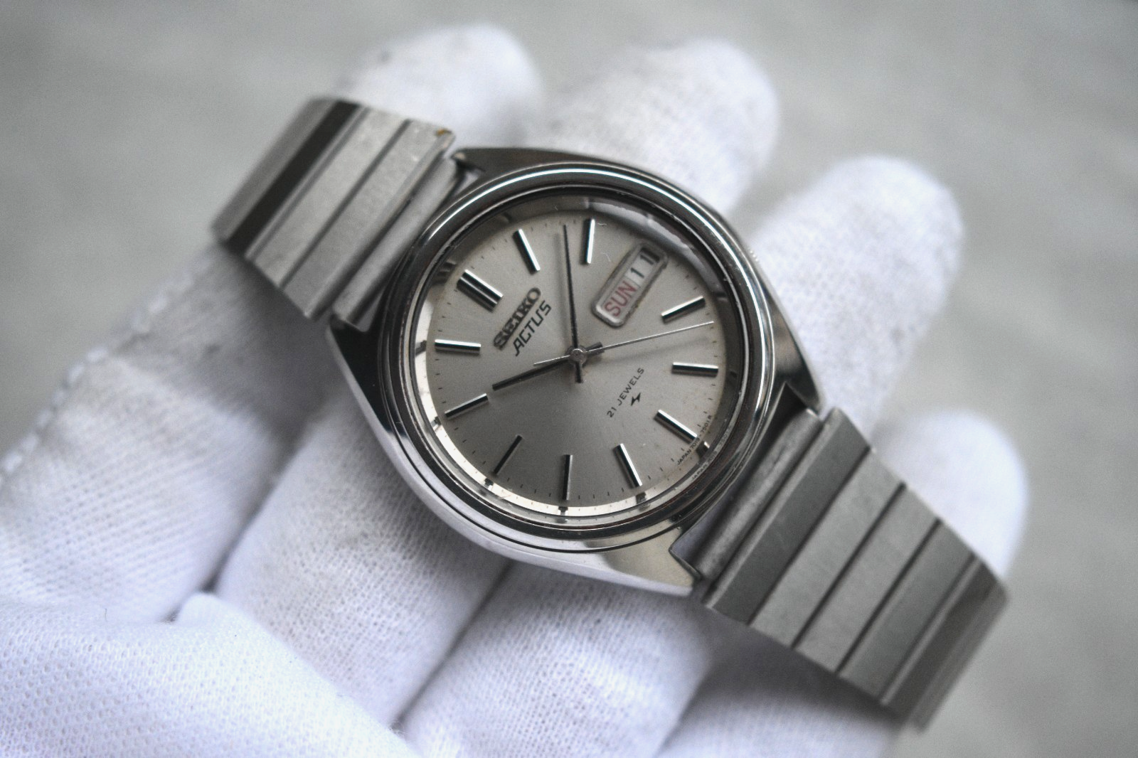 e7b51746-7cc0-4f87-a5bf-9c0fa3351404