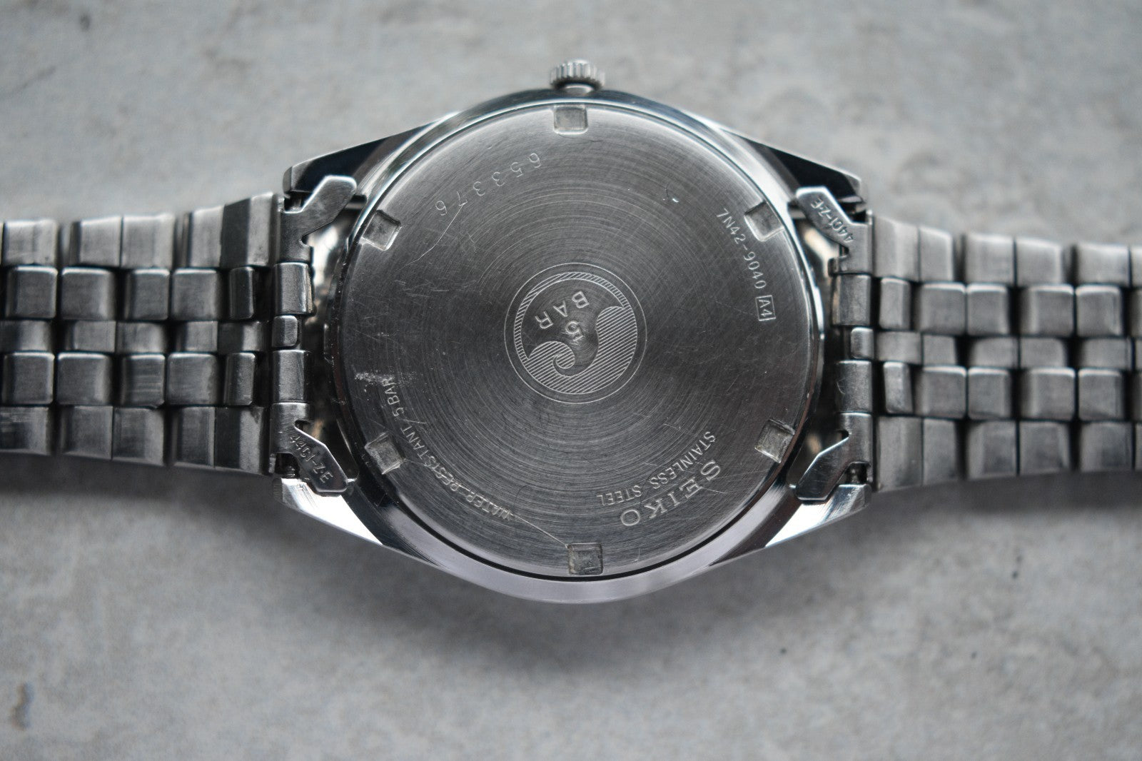 1ae36308-af74-4f4e-8d2f-cbff1c94f5a1