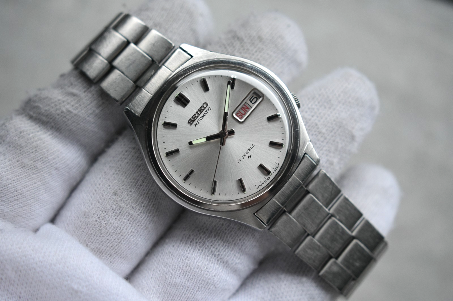 aee752af-7bf9-480a-b876-1512770274b1