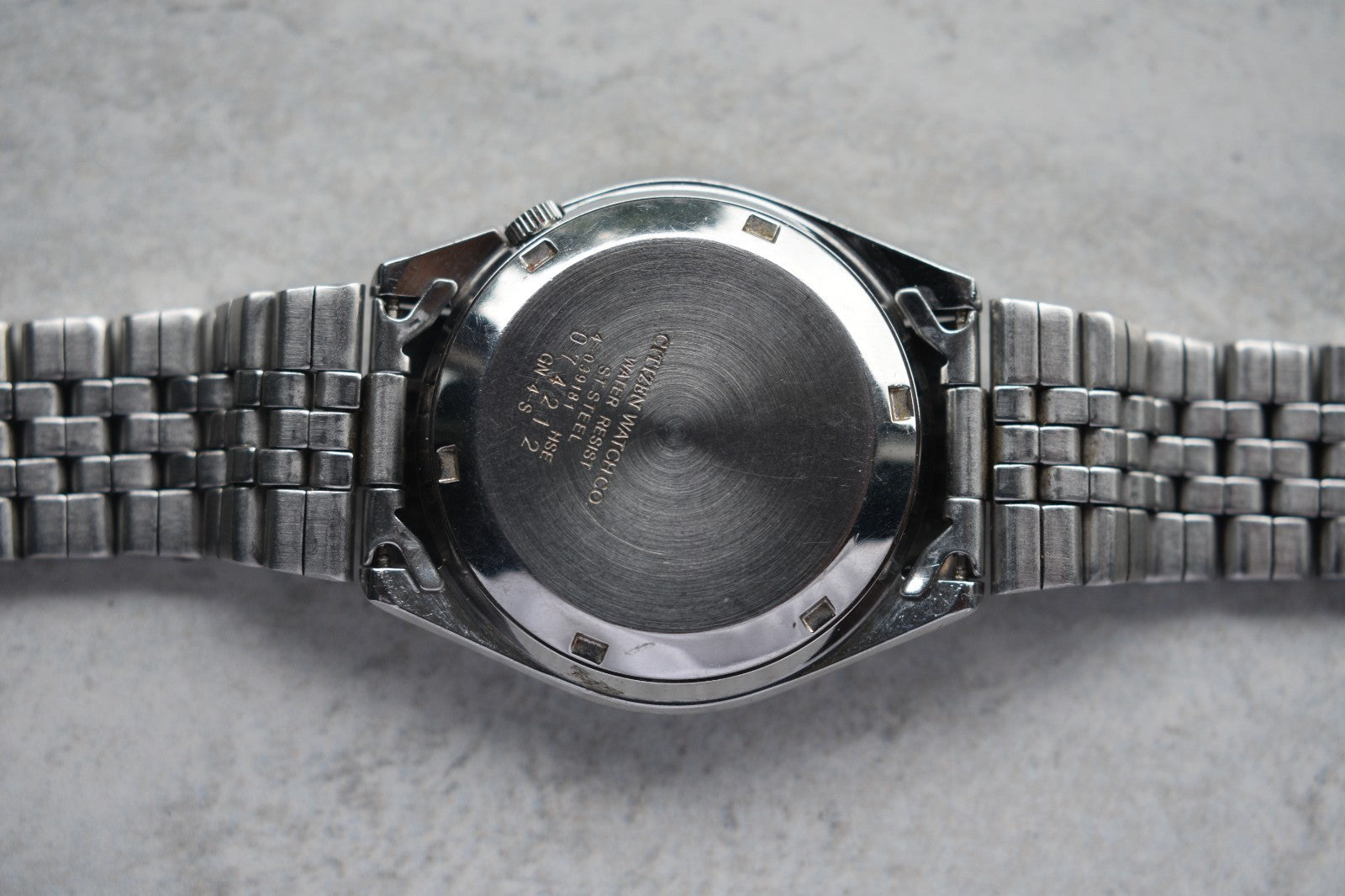 7d9500ee-b0a1-489a-a54c-94f174cee426