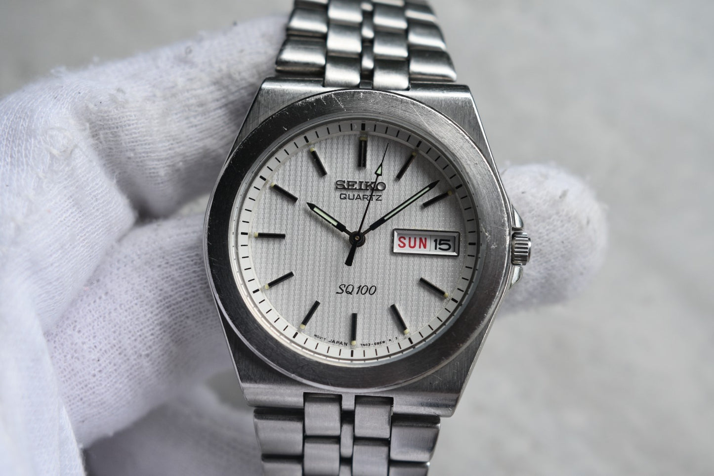 c600735d-b2db-47ee-b890-8d3e72a53e2f