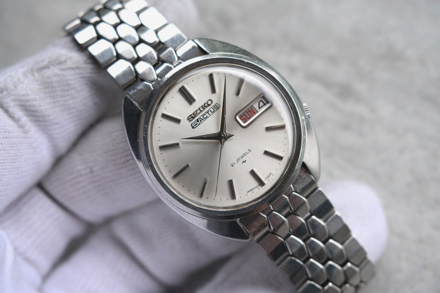 November 1970 Vintage Seiko Actus Kanji Automatic Bracelet Silver Sunburst Watch