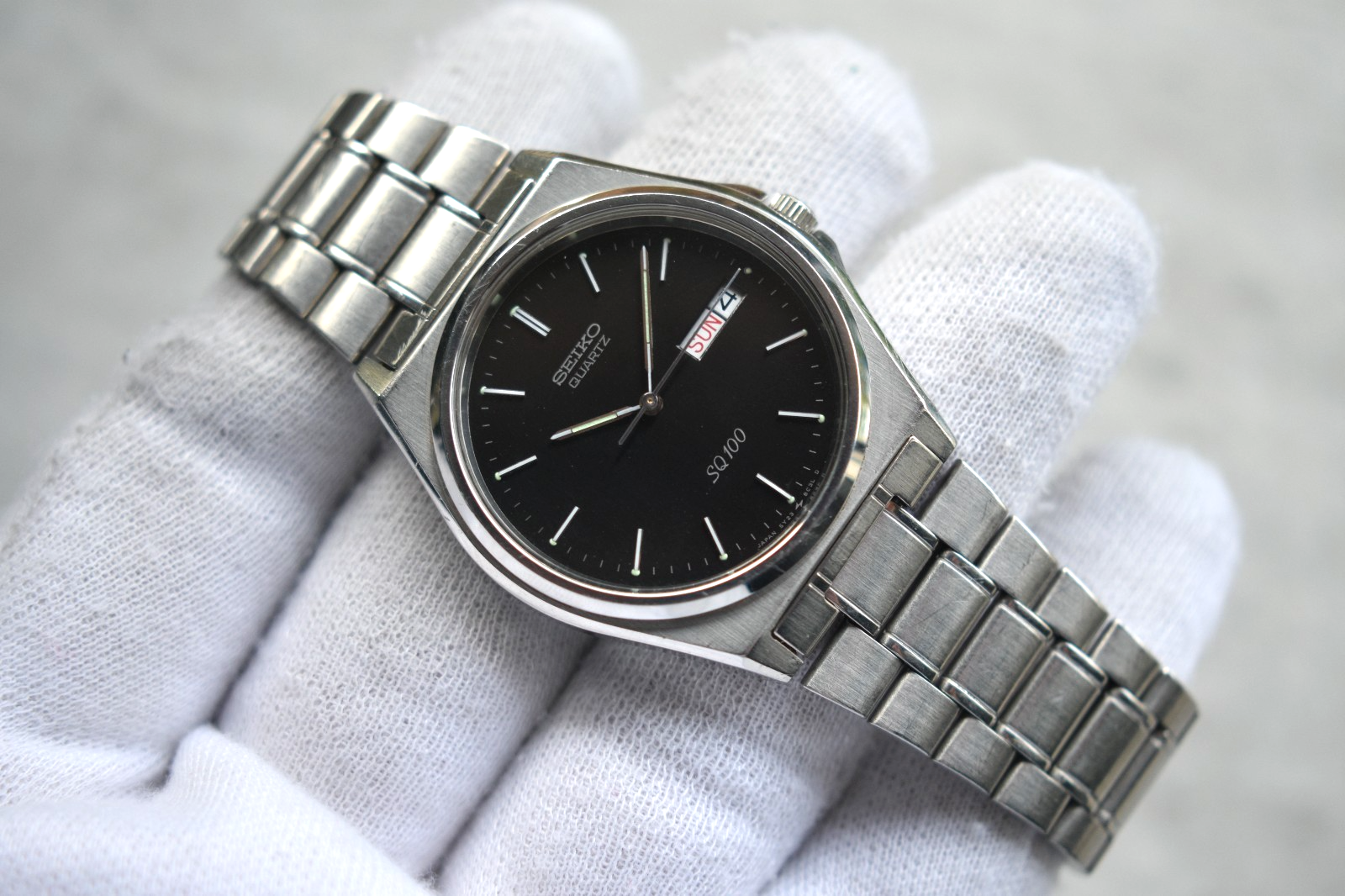 1722b002-0435-473b-975a-87f8b25742cd