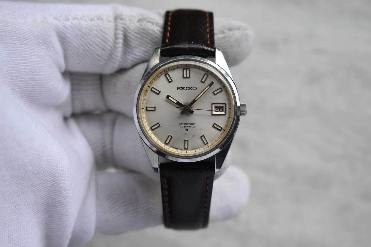 March 1970 Rare Vintage Seiko Date Mechanical Sunburst Dial Leather Dress Watch