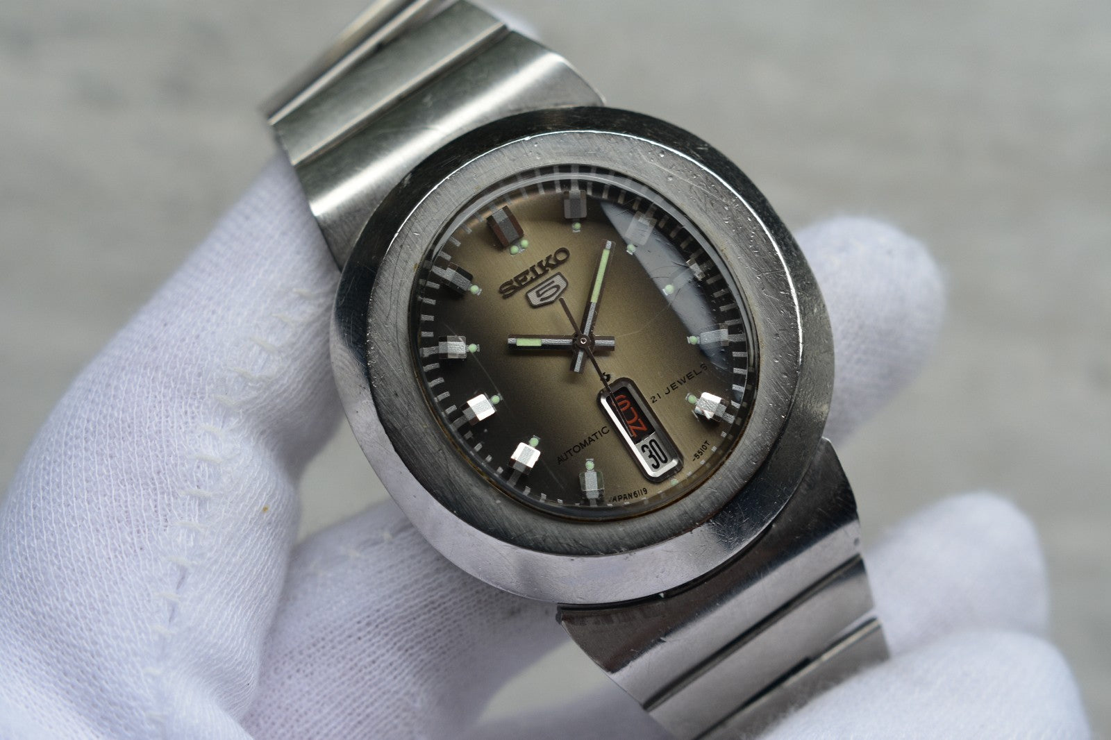 1450b7da-5978-4fd3-ab09-61232c8f8bde