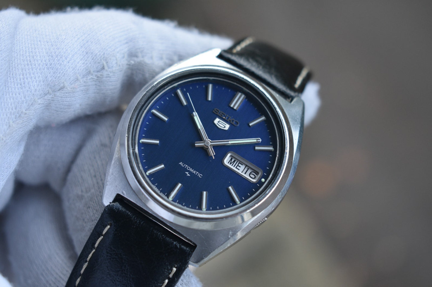 d4de4a34-b778-4d5b-817b-3db16a65e36a