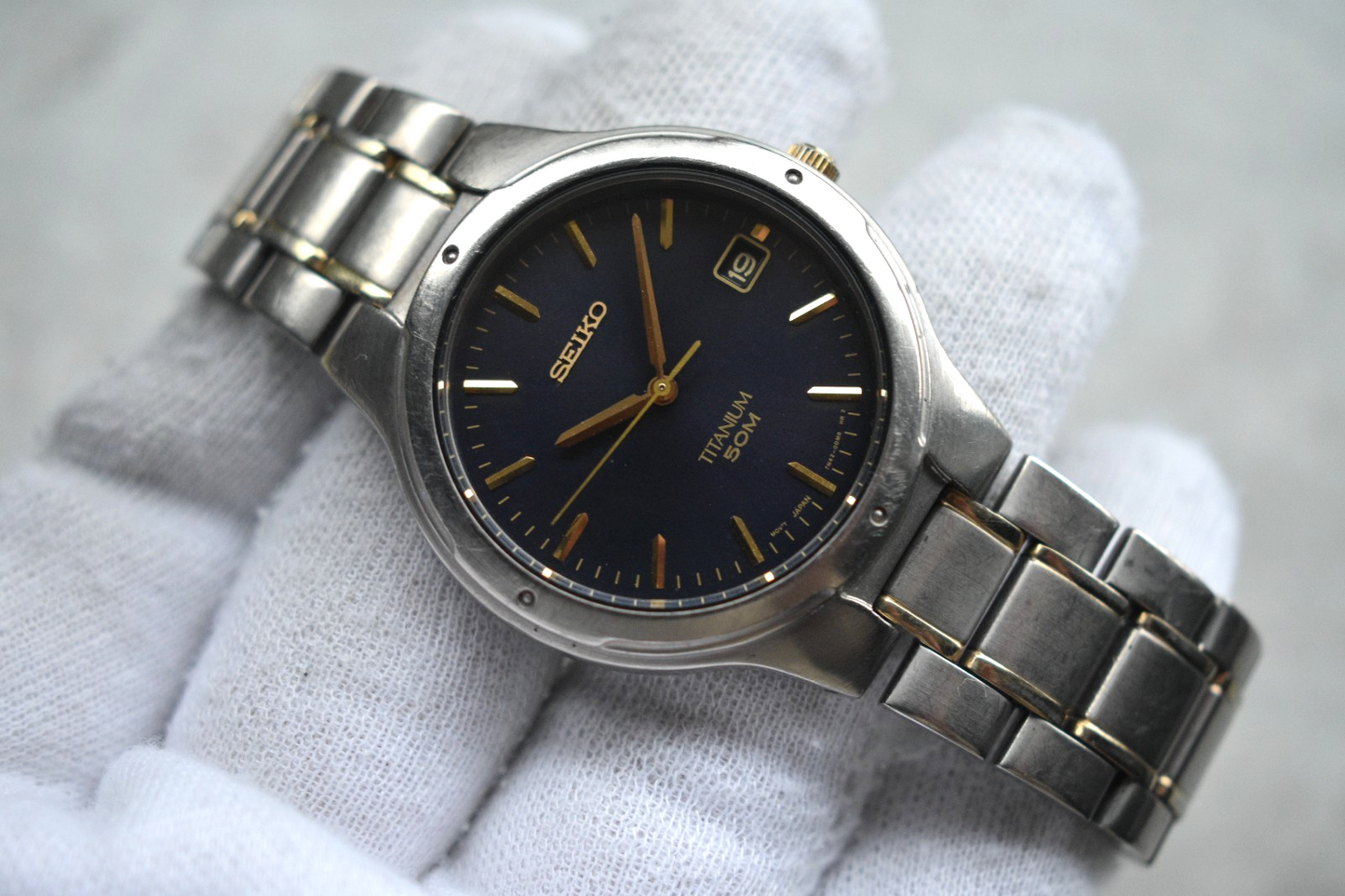 a9dc0f64-4d93-4324-b06e-a08eb59f2c8e