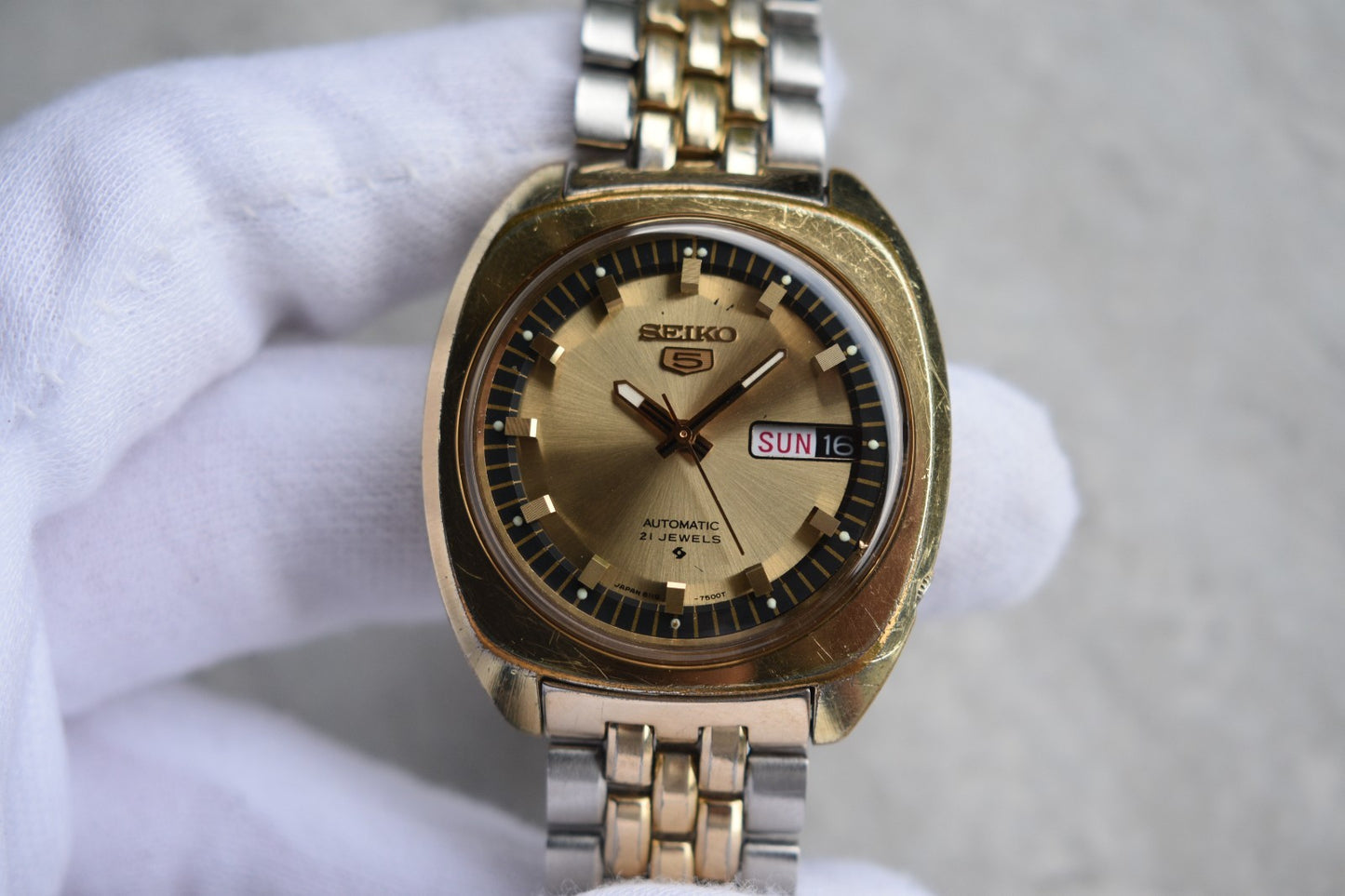 e48202da-f631-4a13-9c63-c6d3a0e2353a