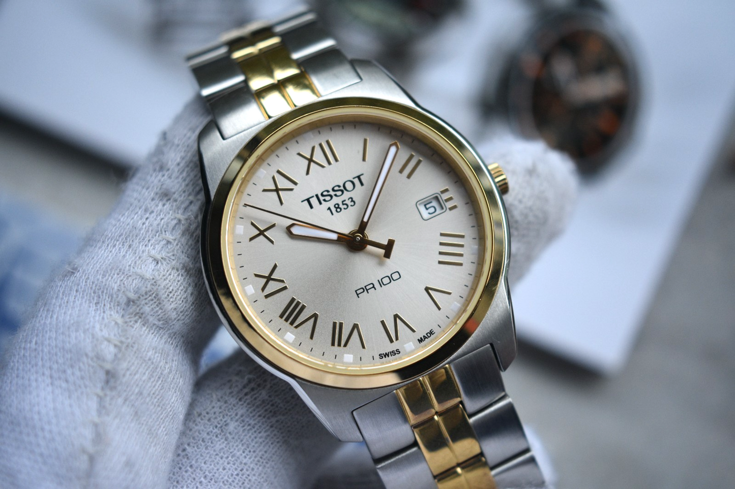 2b566234-66d3-45e8-acfd-dca1cb7d460f