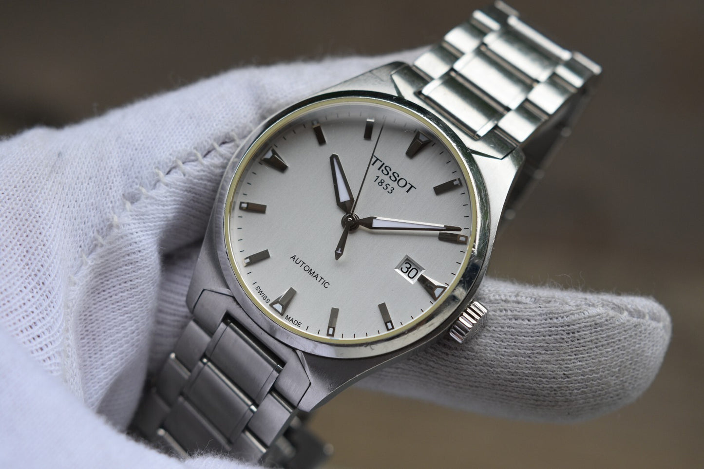 Tissot Grey Dial Automatic Men's Steel Bracelet Watch Display Caseback