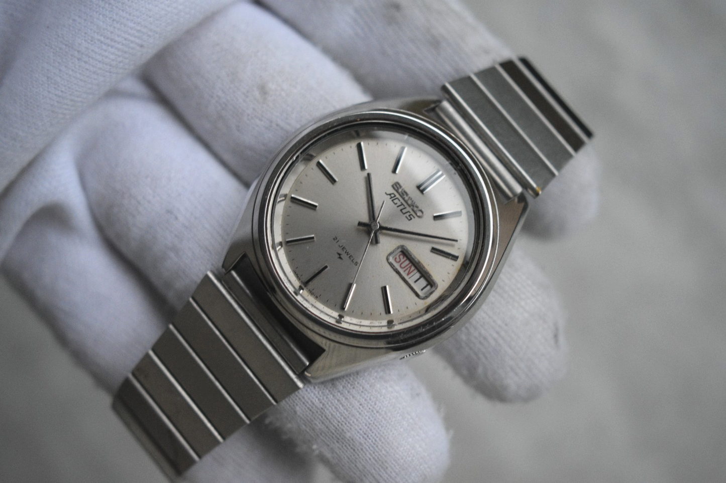 f0a4954b-d0a0-431c-a464-814f9be74130