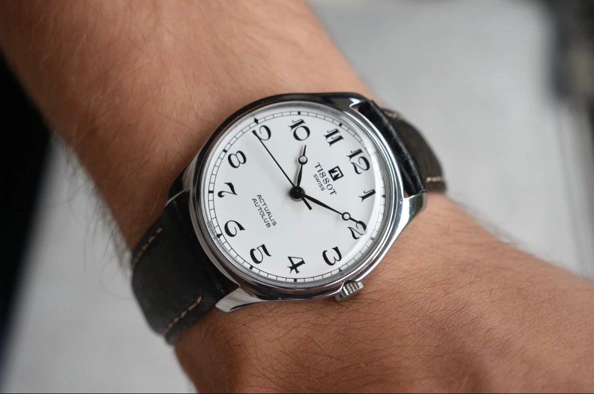 1970s Vintage Tissot Men's Watch Actualis Autolub Mechanical White Numeral Dial